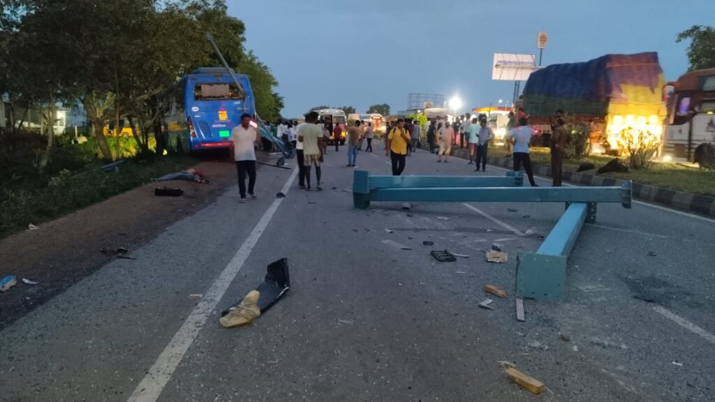 కోదాడ వద్ద ఘోర రోడ్డు ప్రమాదం..